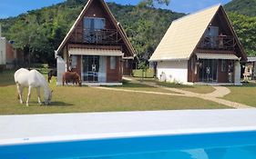 Villa Park Chalés - A sua fazendinha ao lado do Beto Carrero